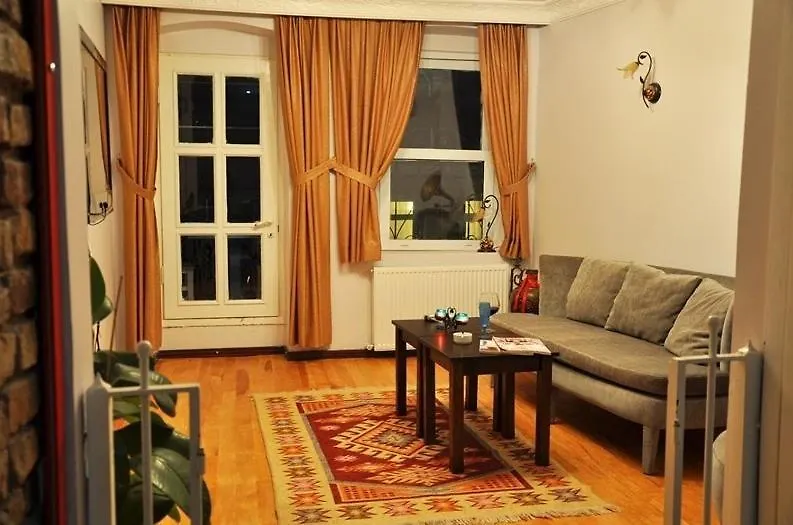 Cezayir Suites Istanboel